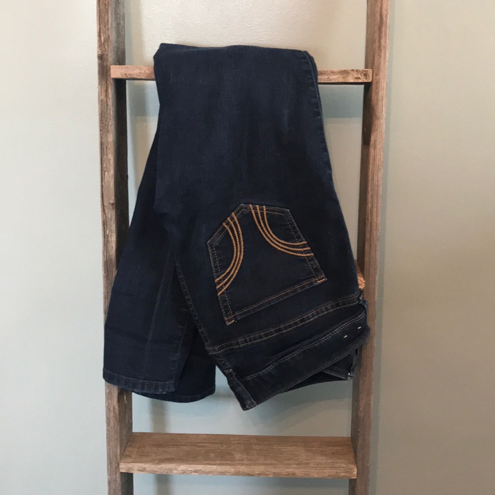 Hollister dark wash skinny.